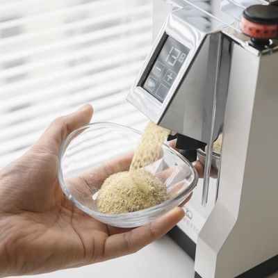 500 g di grano naturale per la pulizia della macina per l'effettiva manutenzione della macina del caffè