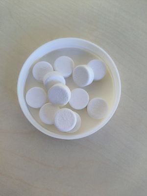 Tablette di pulizia ecocompatibili per detersivi per macchine da caffè espresso