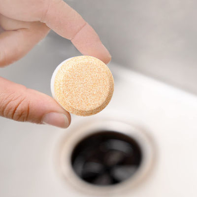 Un potente detergente per la pulizia dei rifiuti per un efficace controllo degli odori in cucina e bagno